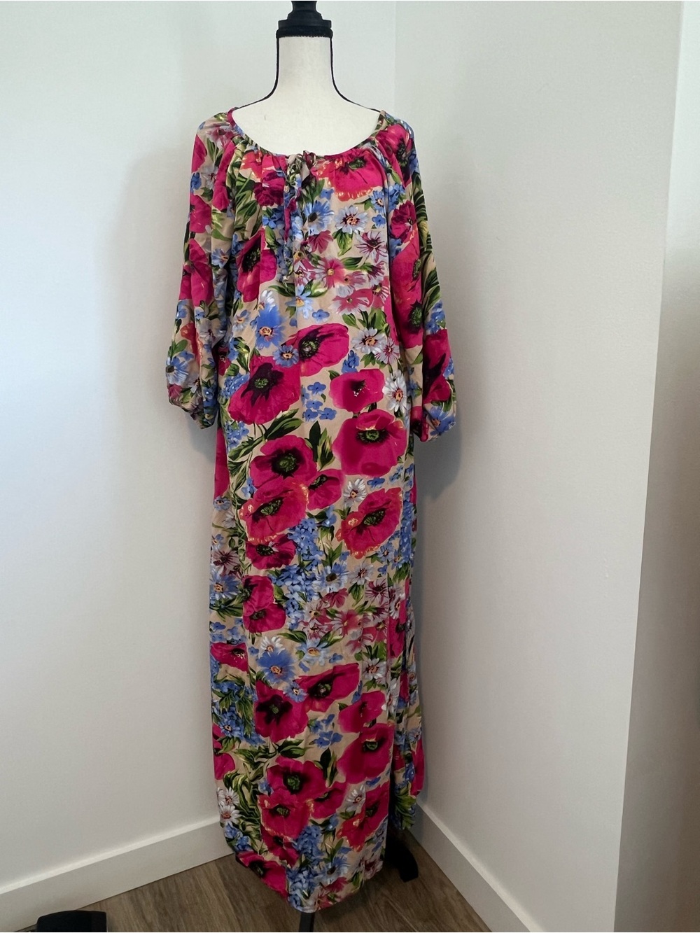 Floral Poppy Floral Maxi Dress Pink Blue Beige Open Back One Size Beach NWOT